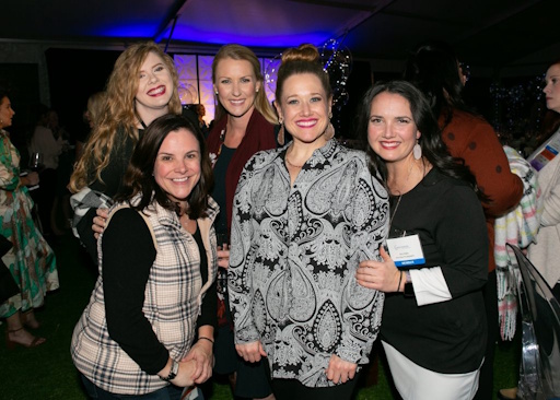 Photo Credit: The Mamones